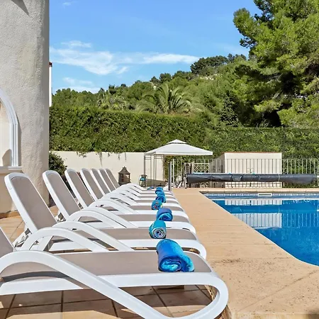 Mariposa Blanca Villa *