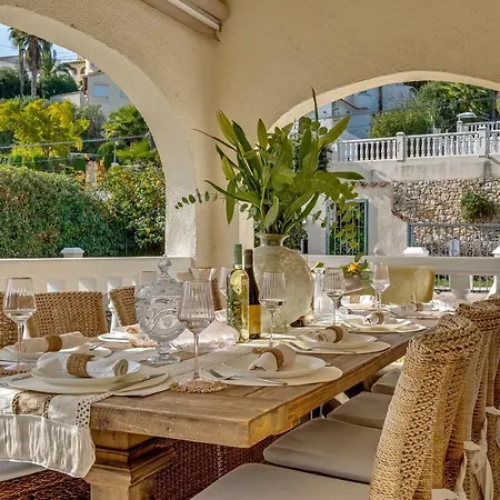 Mariposa Blanca Villa